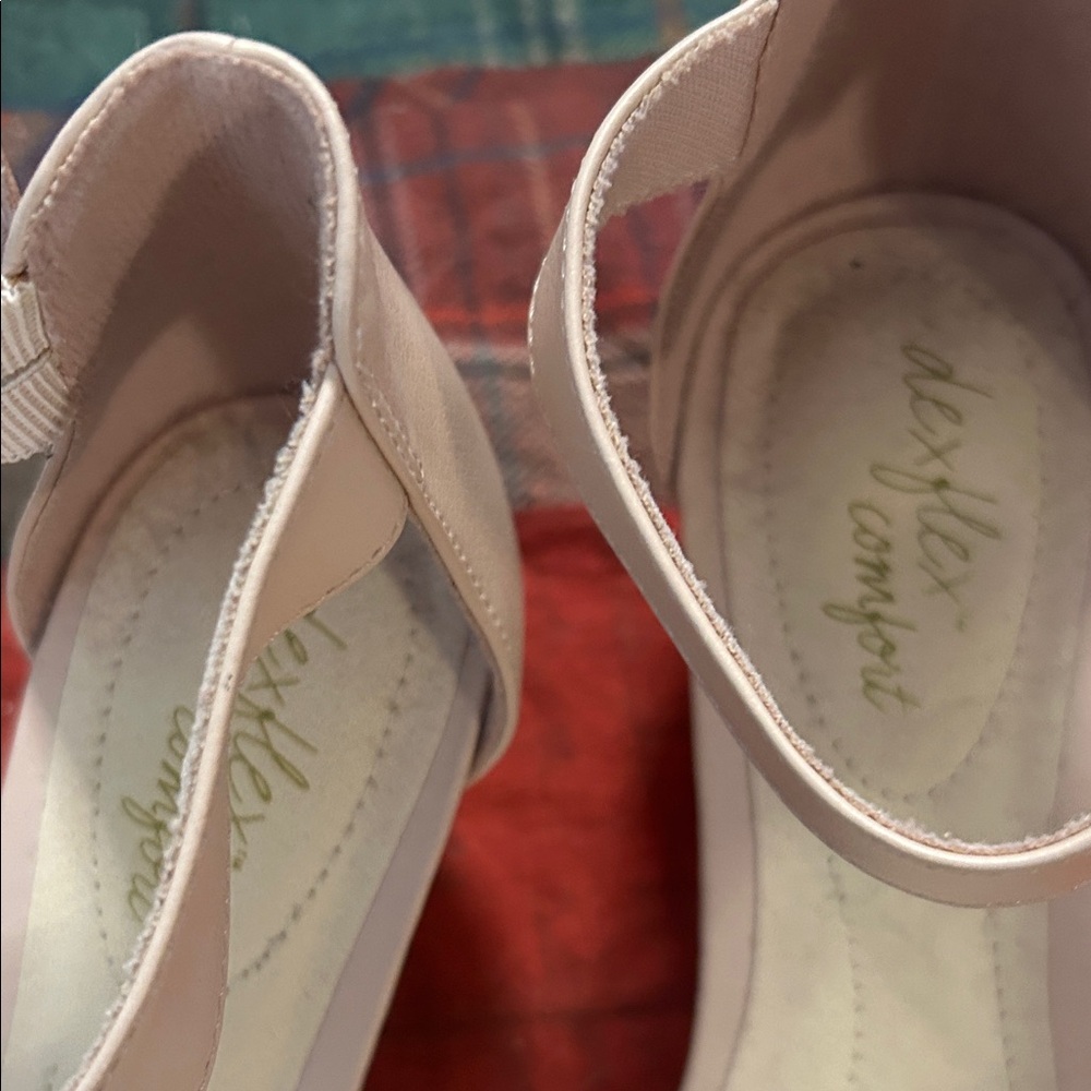 Dexflex Comfort Blush Ankle Strap Sandals - Picture 2 of 5